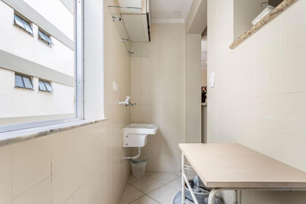 Apartamento Encantador No Guaruja, Praia Da Enseada - Apenas 600M Da Praia ! Exterior photo